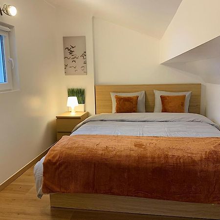 Esch/Alzette City Apartment Esterno foto