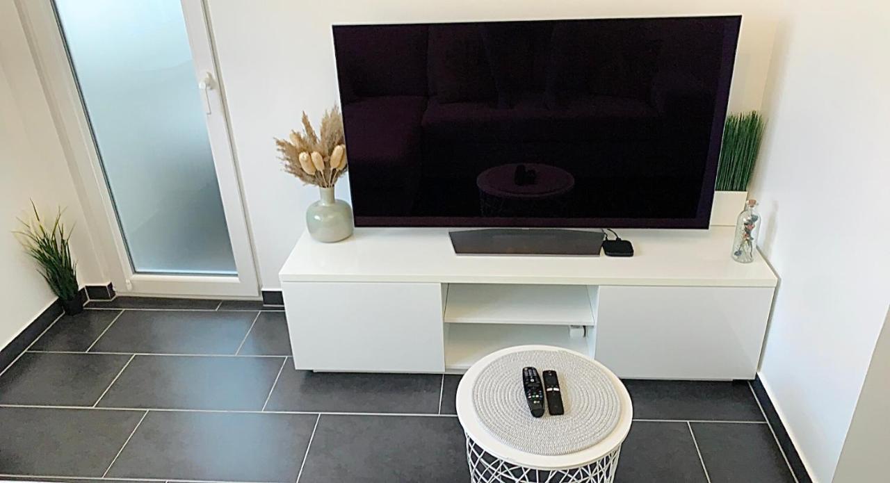 Esch/Alzette City Apartment Esterno foto